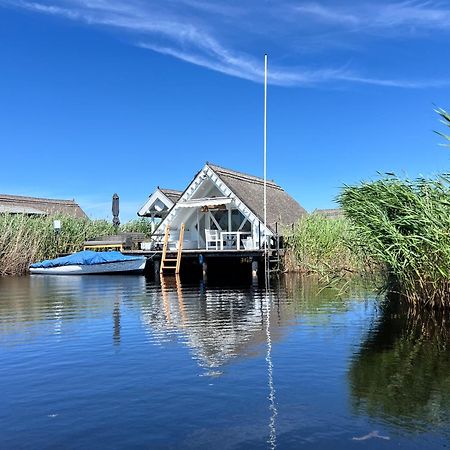Seehuette Neusiedlersee - Seehaus Inklusive Elektroboot Rust Exterior photo